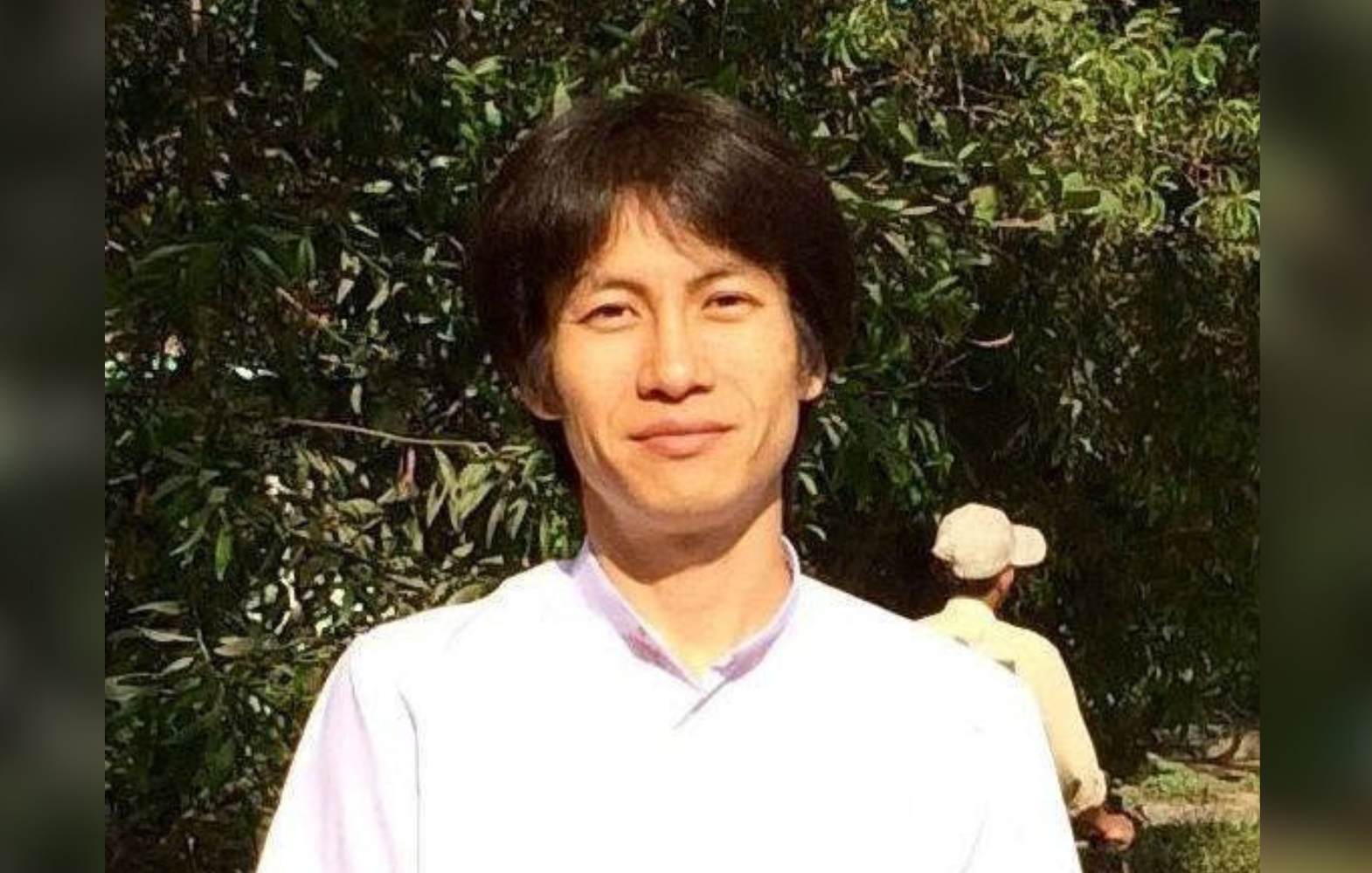 黒柳 英哲