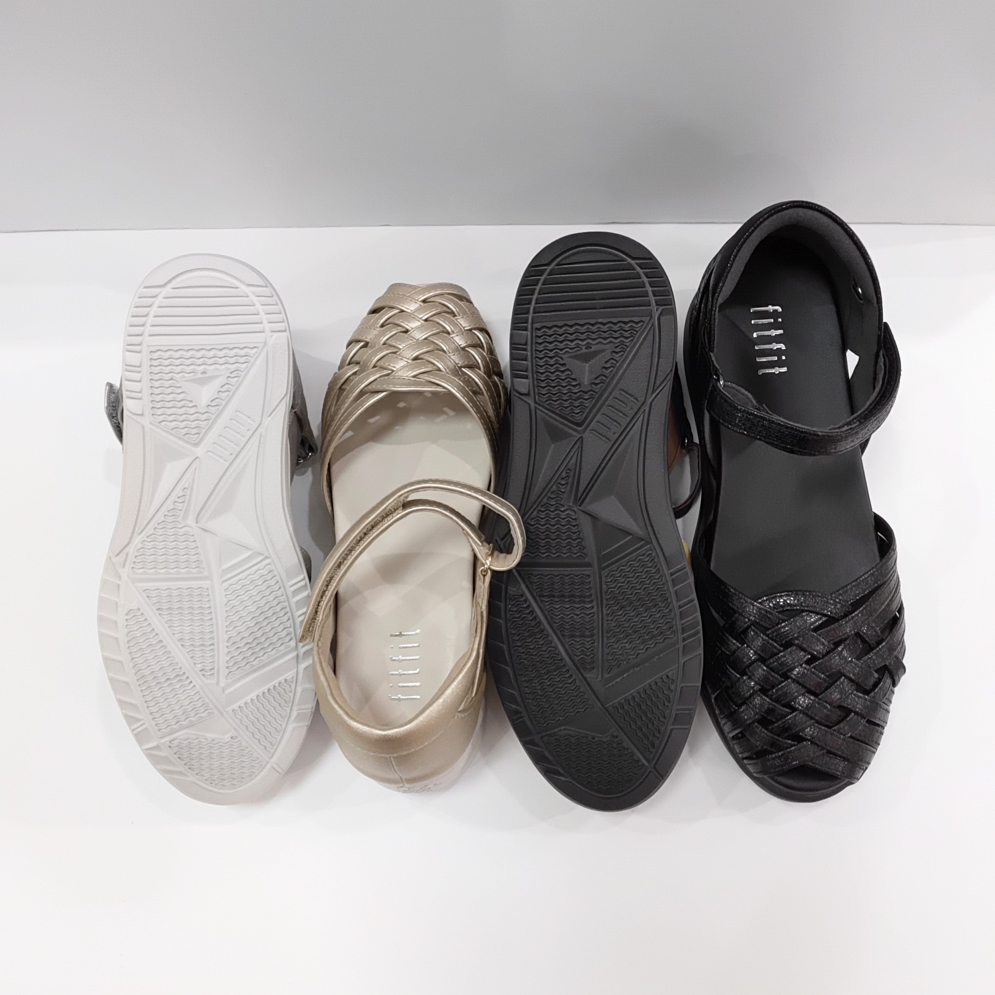 フィットフィット ｜ ヒールカバーメッシュLITE サンダル ｜ ショップ