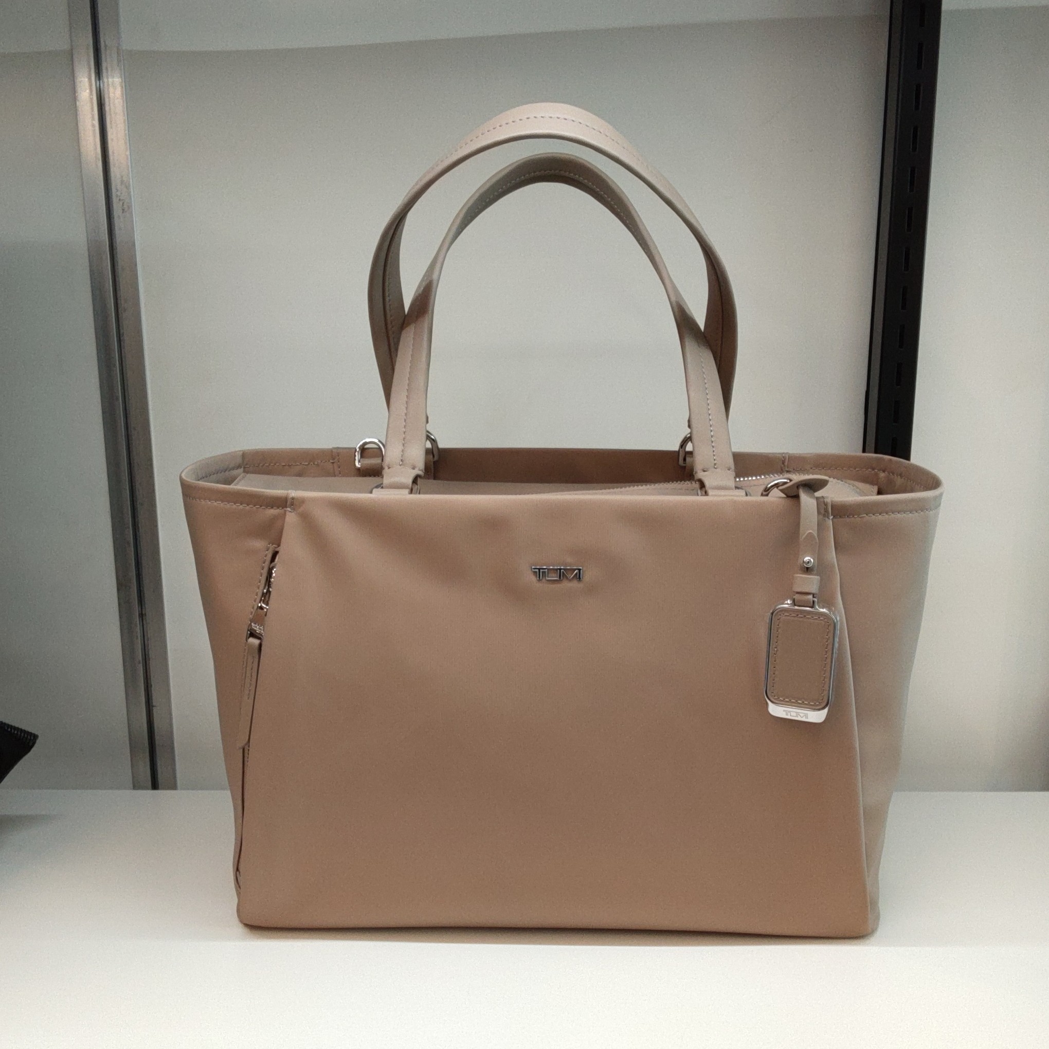 トゥミ ｜ TUMI ALPHA ミディアム・15インチ・エクスパンダブル