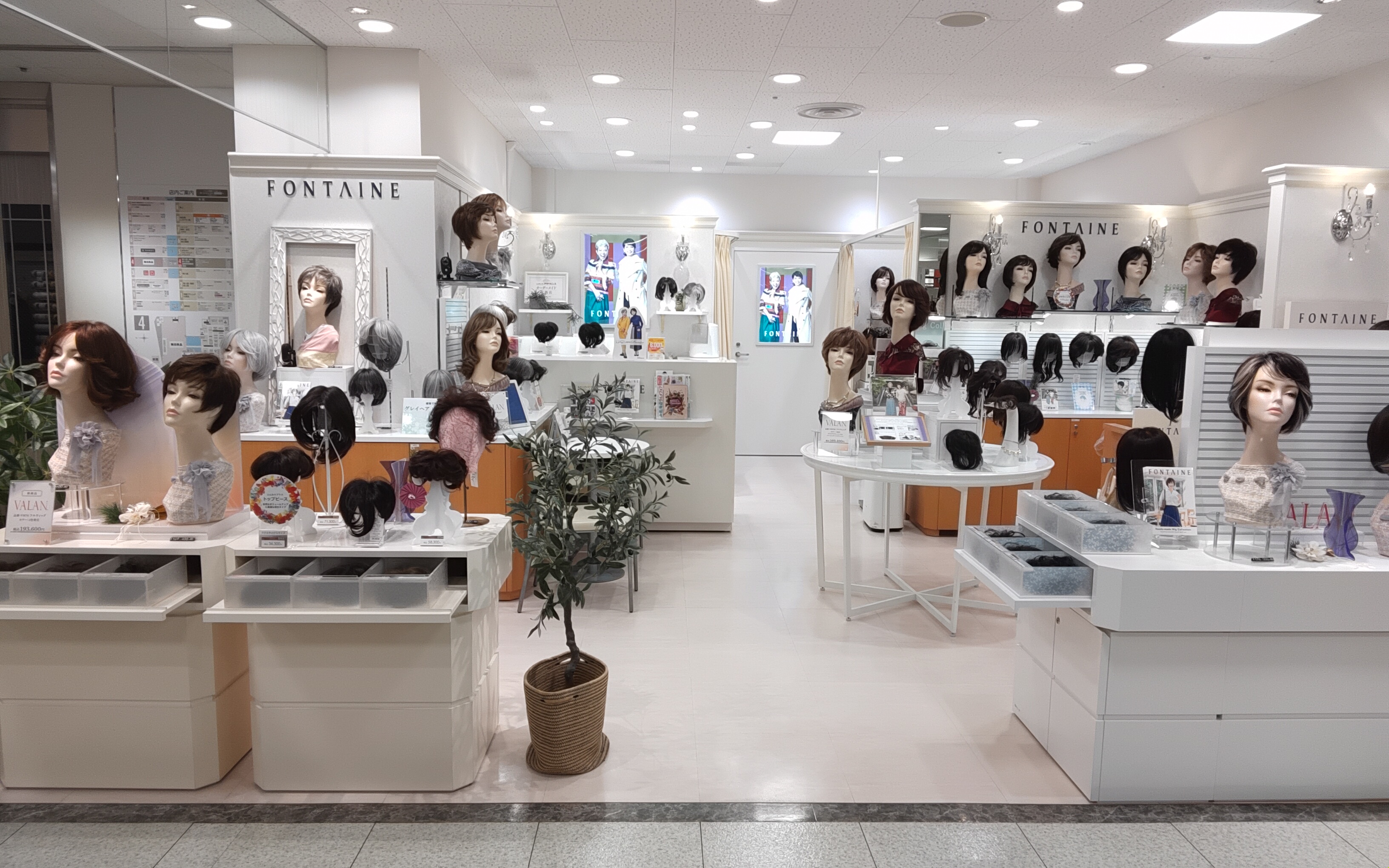 フォンテーヌ クチュール ｜ ショップ・フロアガイド ｜ 遠鉄百貨店