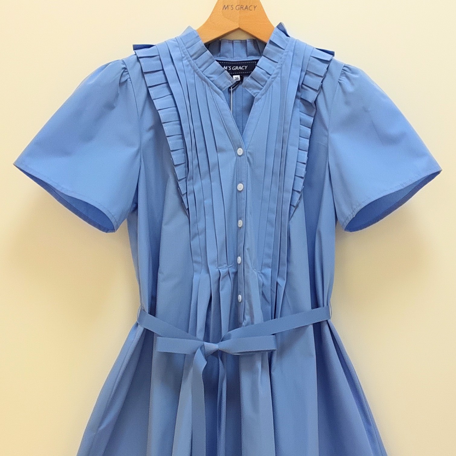 エムズグレィシー | タック入りワンピース | ショップニュース | 遠 エムズグレィシー | タック入りワンピース | ショップニュース | 遠