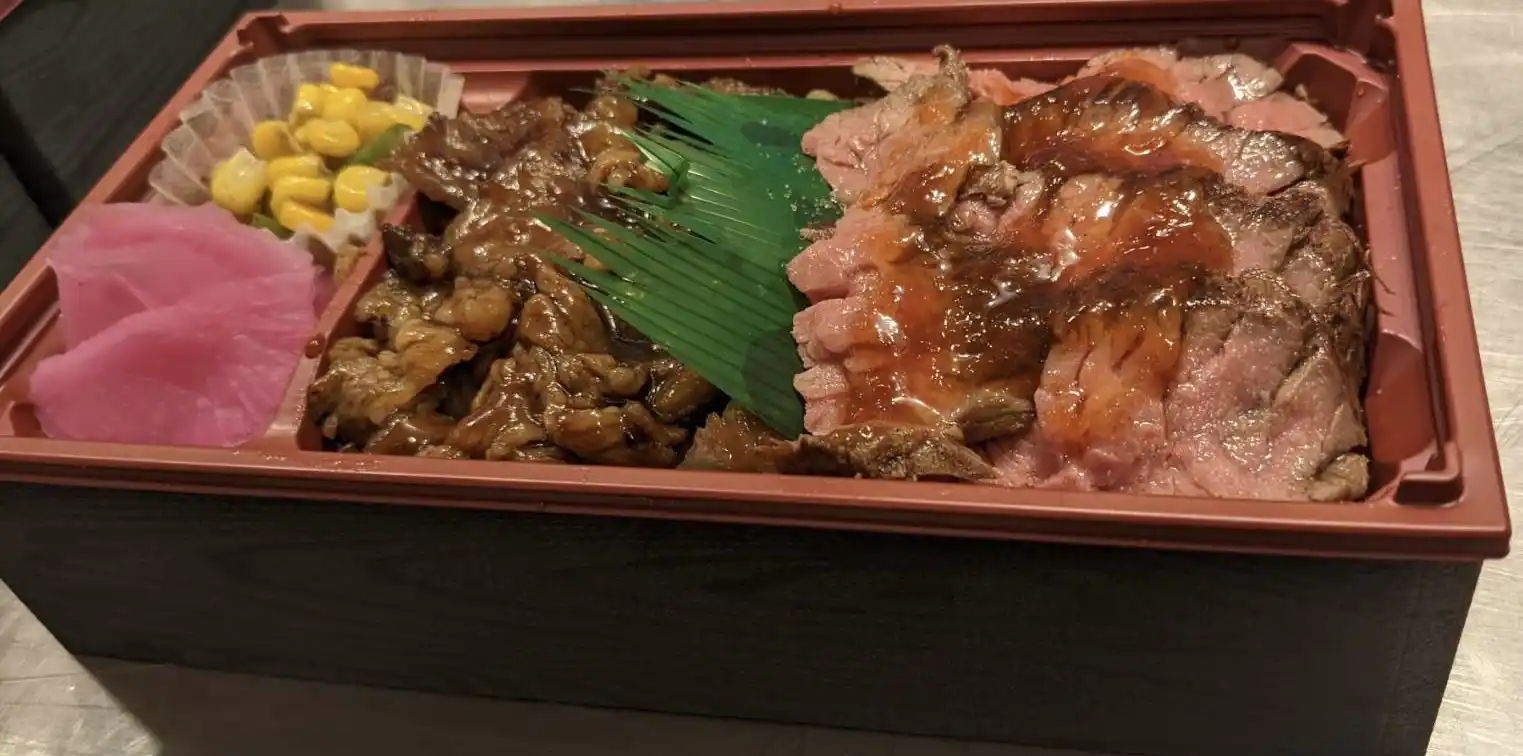 信州牛焼肉＆ステーキ弁当