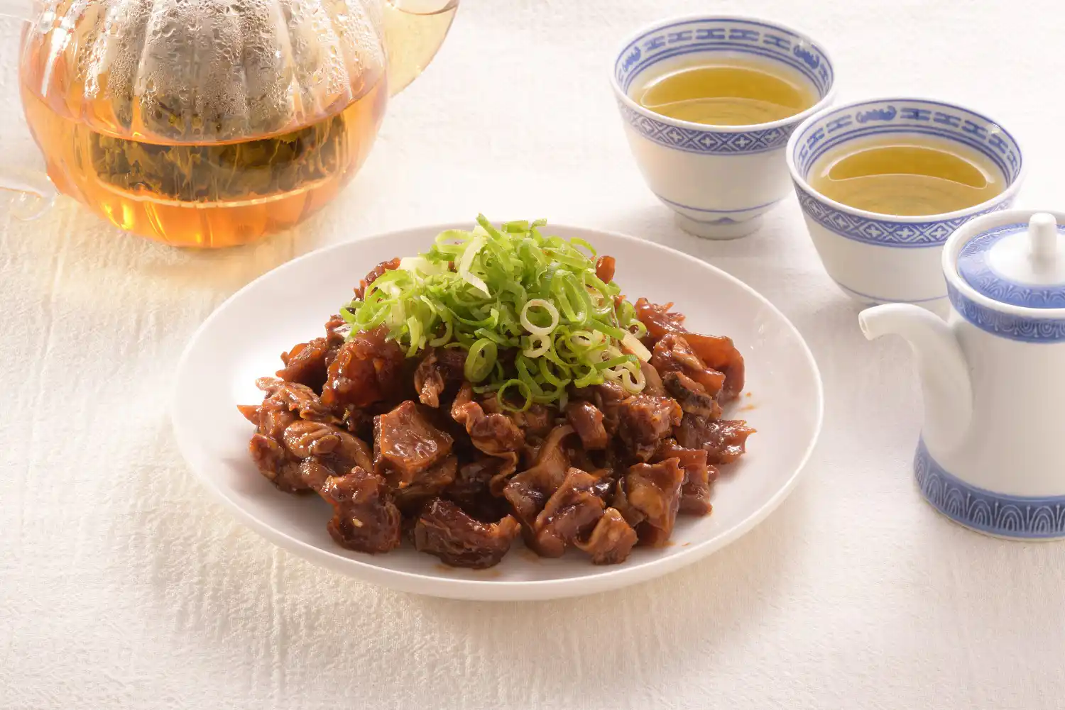 九条ねぎと牛すじ煮込み