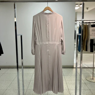 23区L ｜ クリスタルアムンゼン ウエスト切り替えワンピース