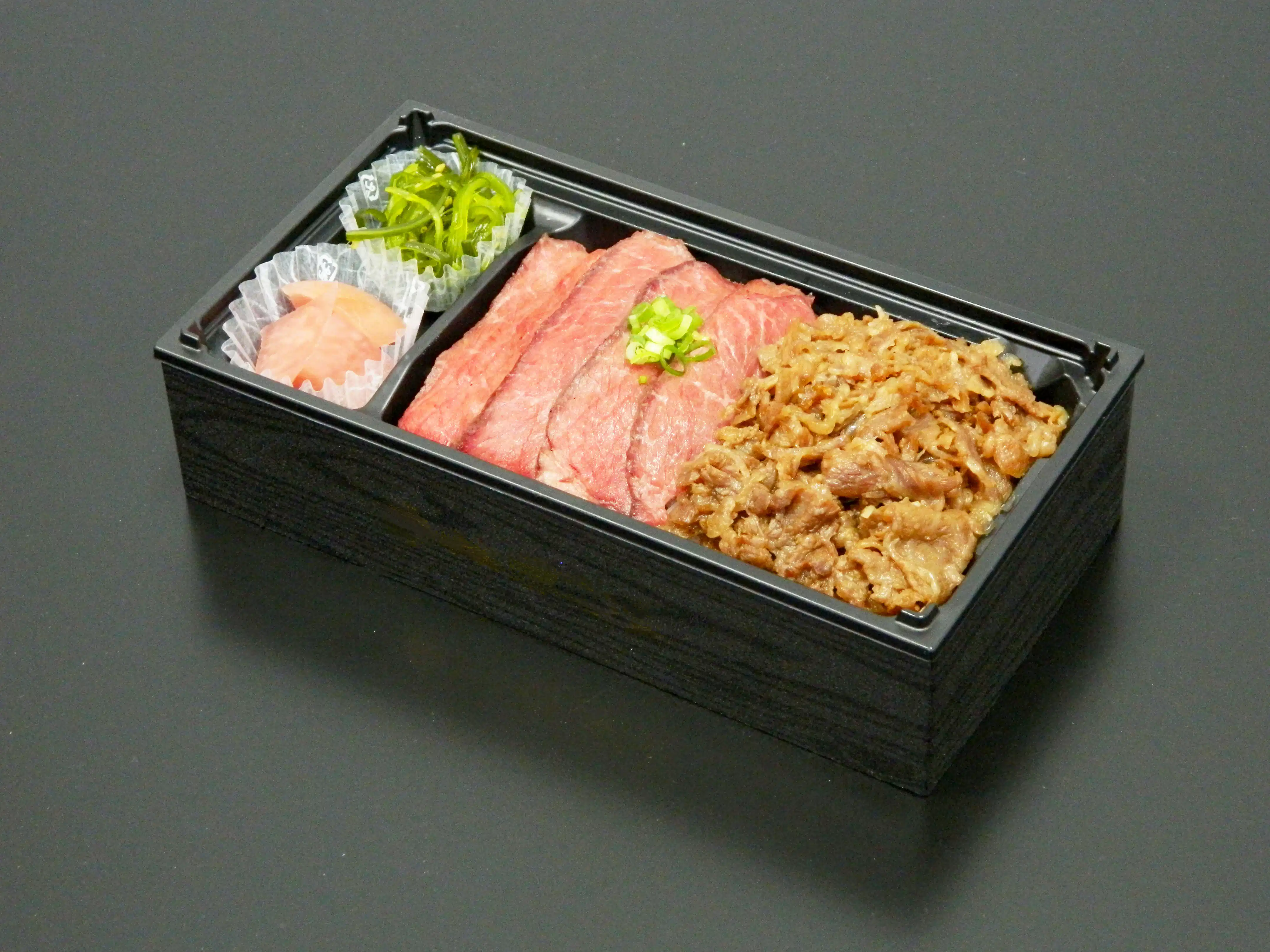 米沢牛ステーキ＆すき焼き弁当