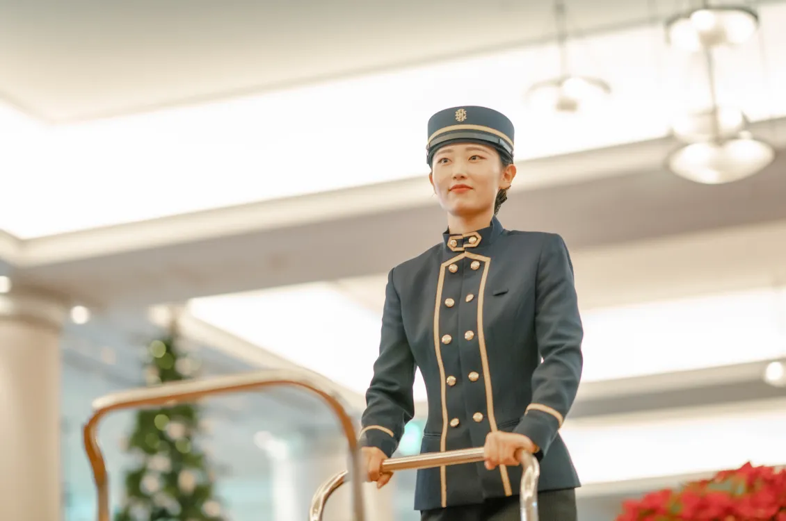 ハウステンボス直営ホテルでのフロント・ベルのお仕事!