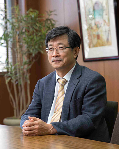 秋田大学　理事