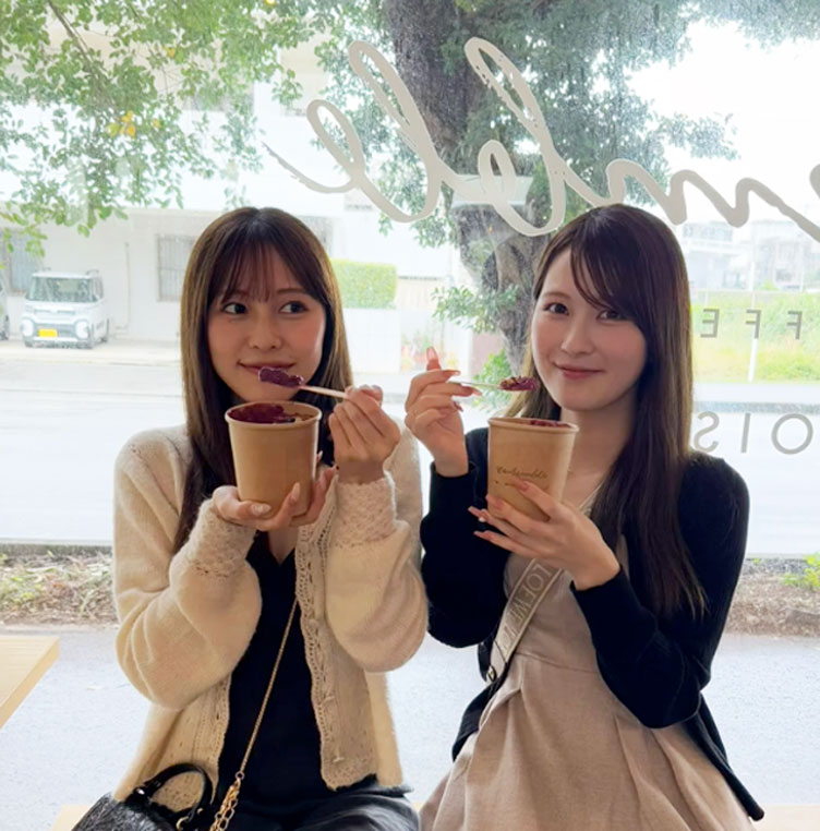 宮古島で人気の ensemble coffee ベリーボウル