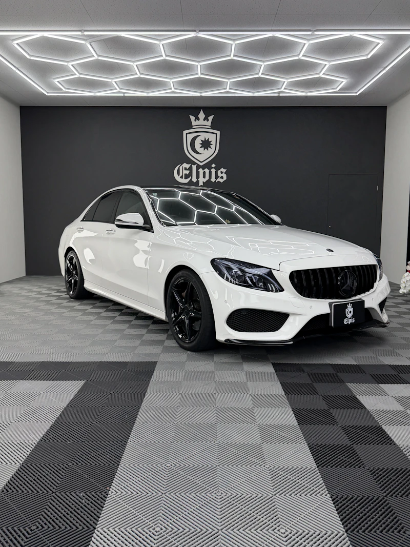 Mercedes Benz C200　ライトスモークPPF・ブラックアウト施工 の施工事例