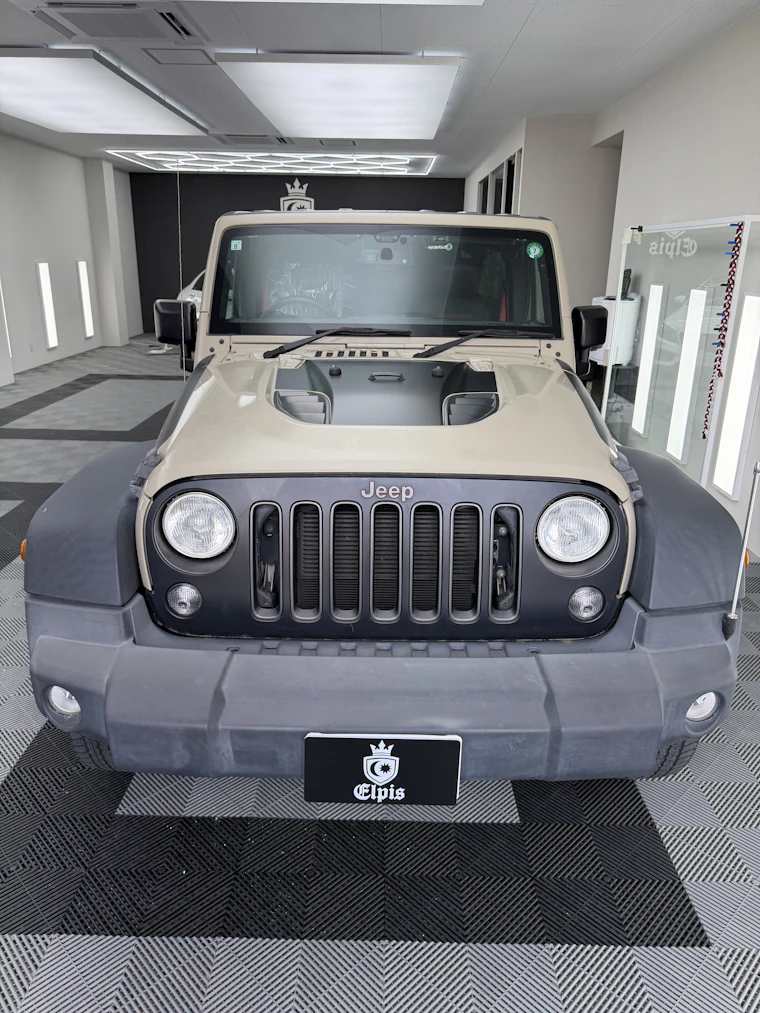 Jeep Wrangler ボンネットラッピング貼り替え施工