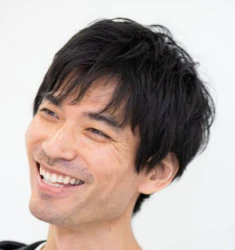 中馬 隼人