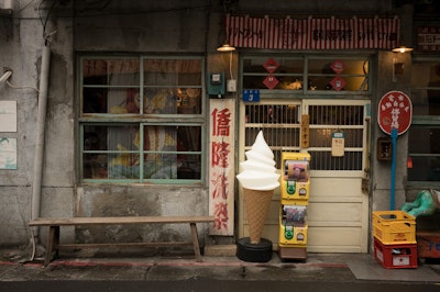 2025-02-01T16:00:00.000Z