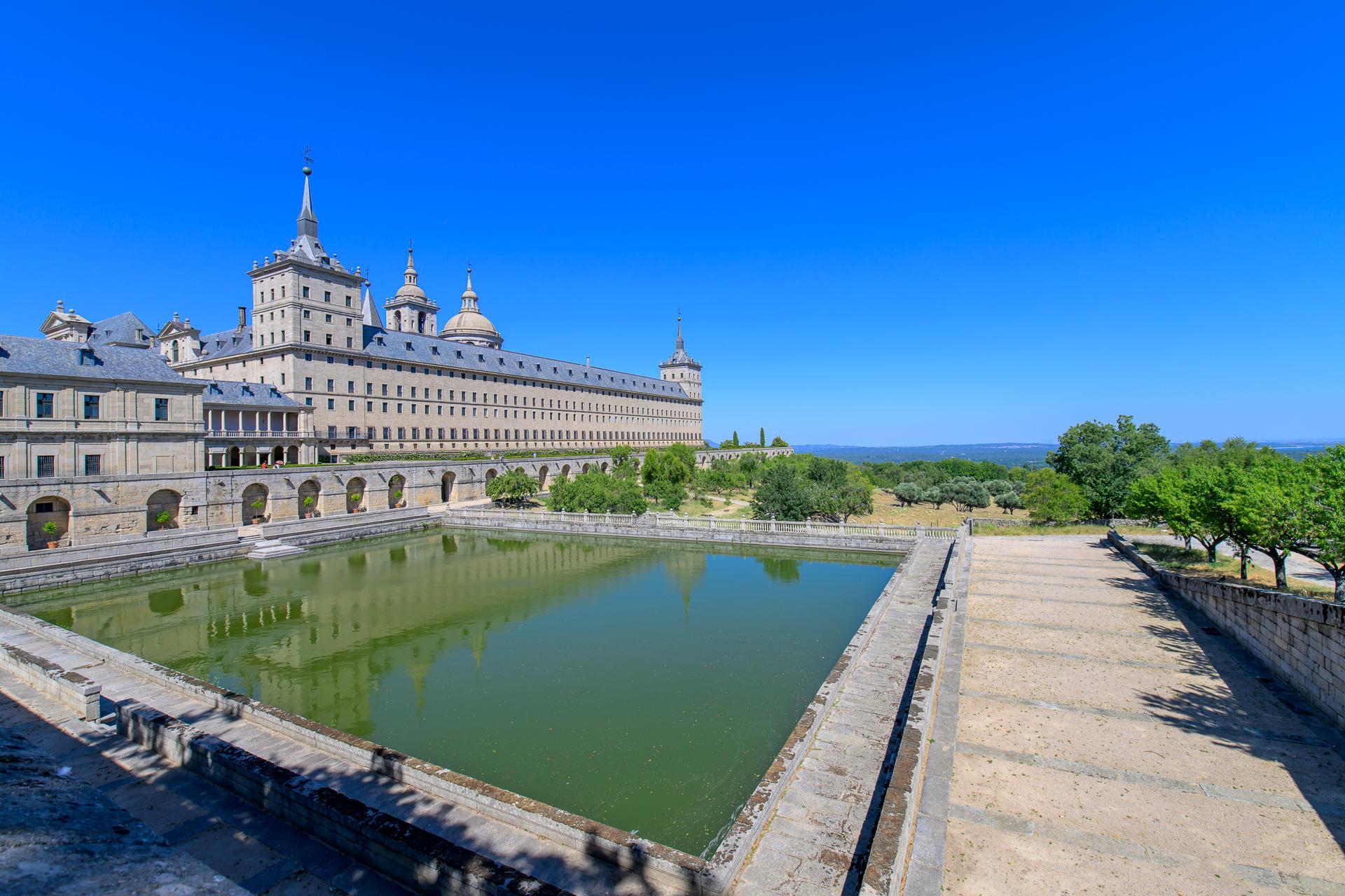 直行便が復活！『スペイン・マドリード』の基本情報、デイトリップに