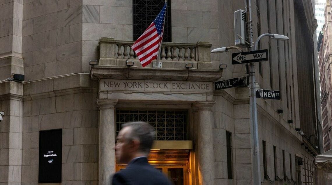 New York Stock Exchange photo / loomberg