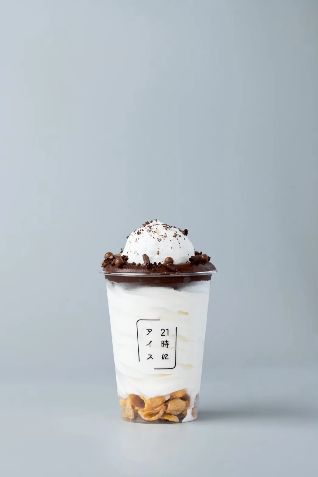 女性人気No.1「アールグレイチョコムース」— 自家製チョコムースと紅茶香る上品な夜アイス