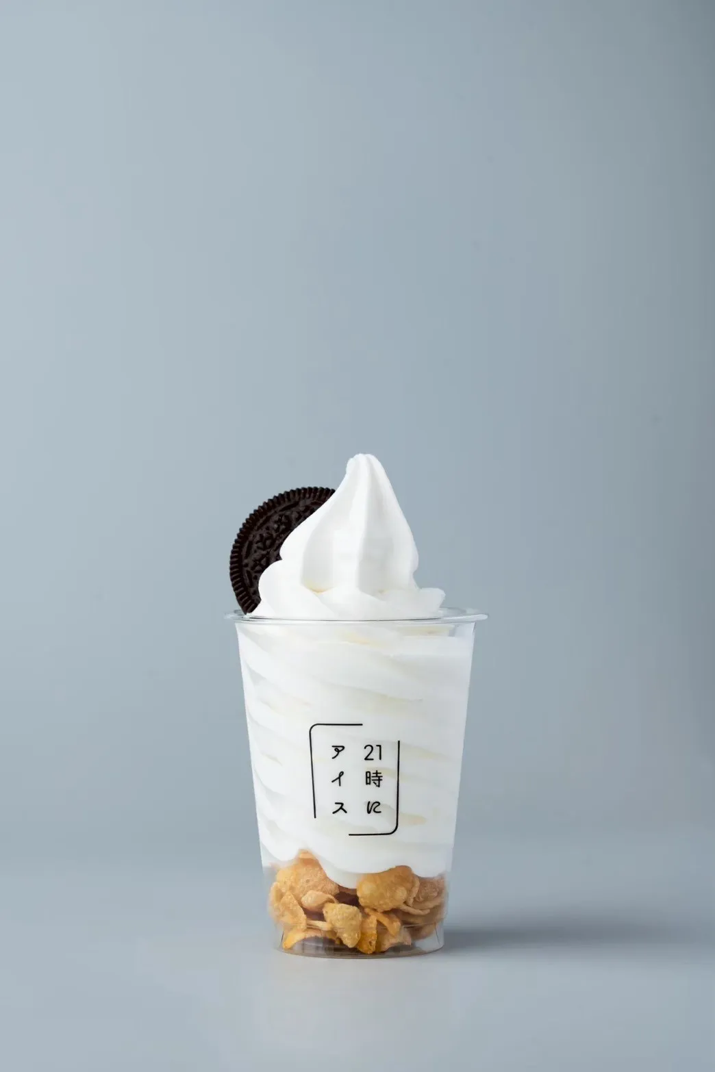 シンプルだからこそ一番おいしい。「ノーマル」は夜アイスの原点を味わえる人気メニュー