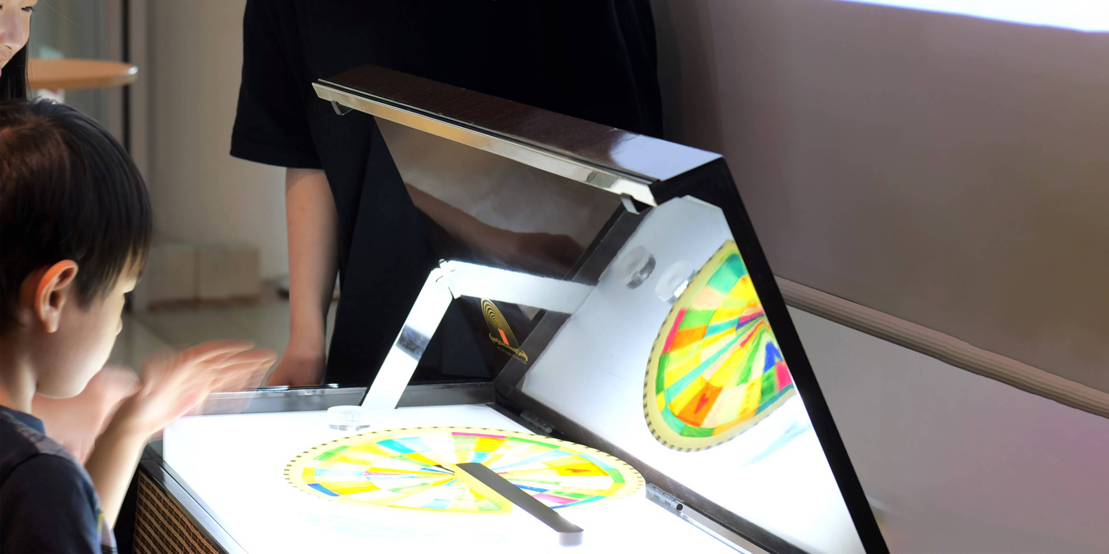 アート・デザイン・音楽 INNOVATIVE OFFICE DESIGN ソニーのデザイン部門が日本最大級のデザイン&アート