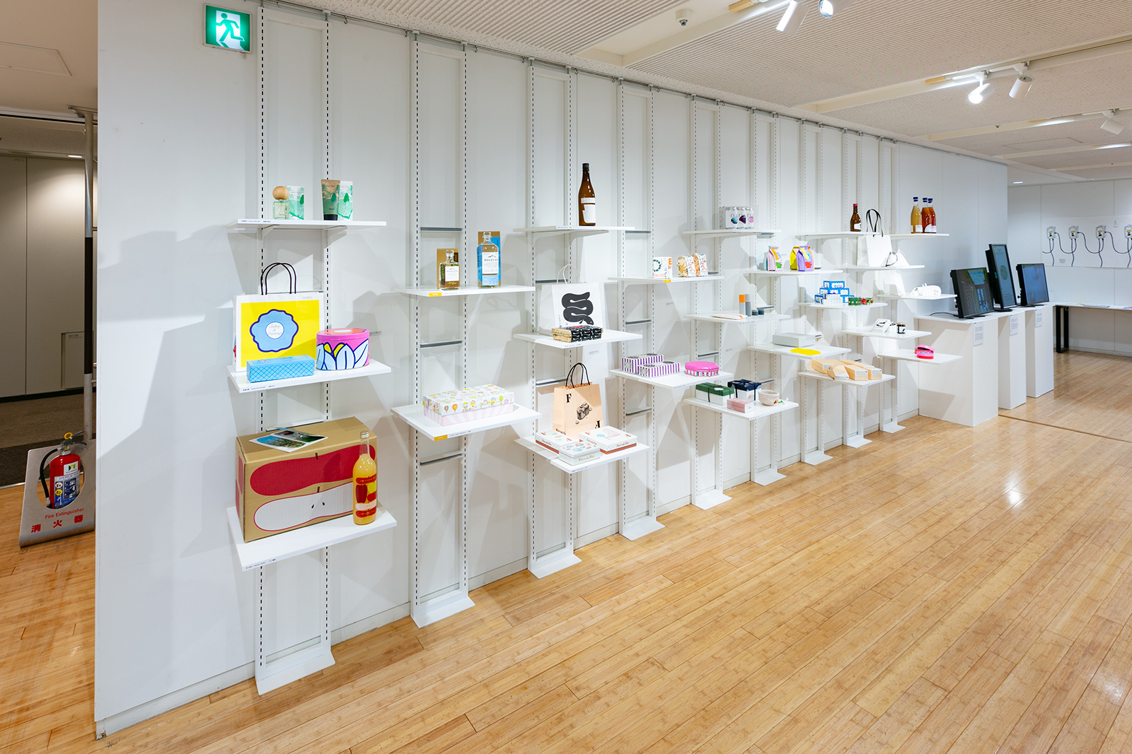 GRAPHIC DESIGN IN JAPAN 2025 初売30%off GRAPHIC DESIGN IN JAPAN