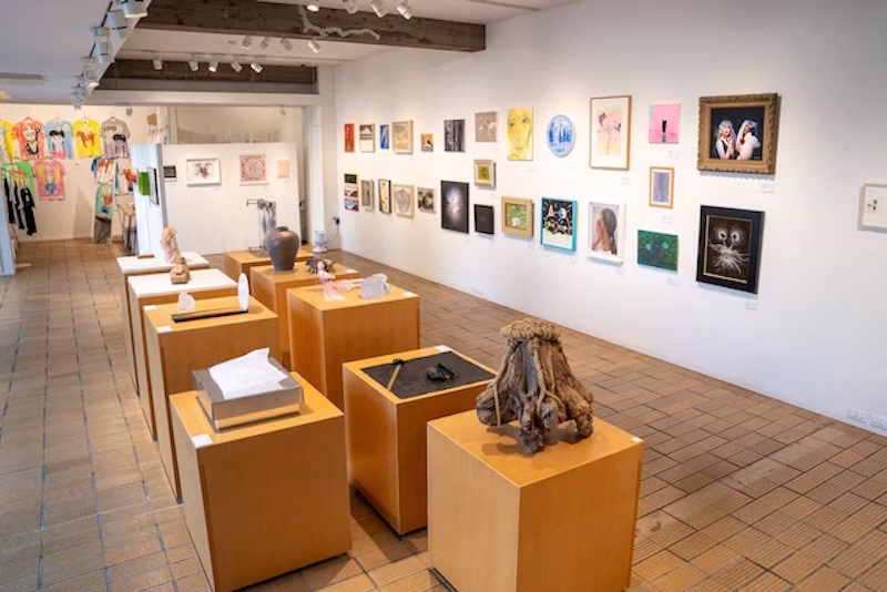 2025年1-3月開催の企画展「藝大アートプラザ・アートアワード受賞者展 2025」展示風景