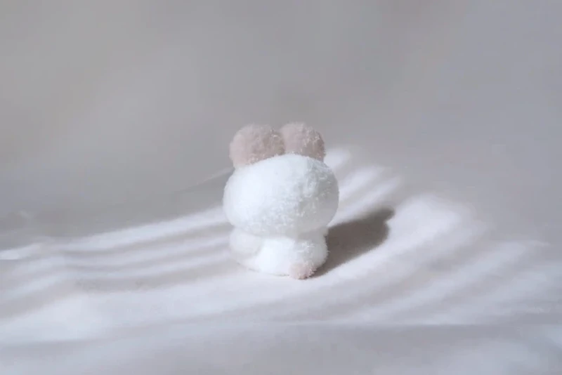 REMMEが贈る「うさぎのねむちゃん」初の絵本｜限定ぬいぐるみ付きで