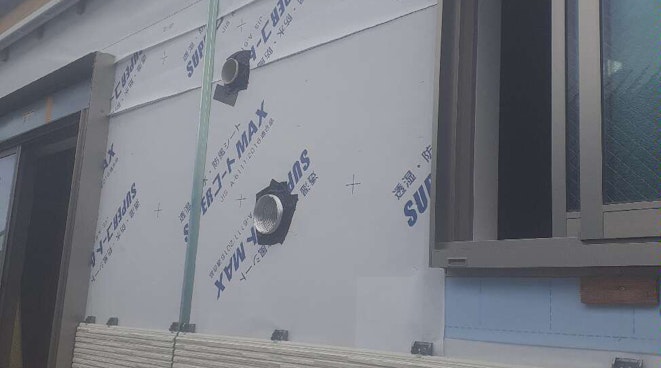 b1052_exterior_008.jpg