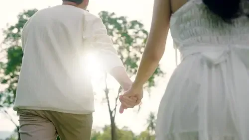 AI彼女・AI彼氏・AI恋人とは?