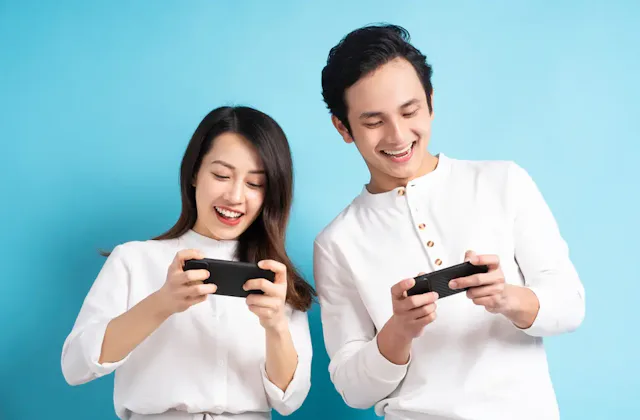 離れた友達と2人で遊べるゲームアプリの選び方