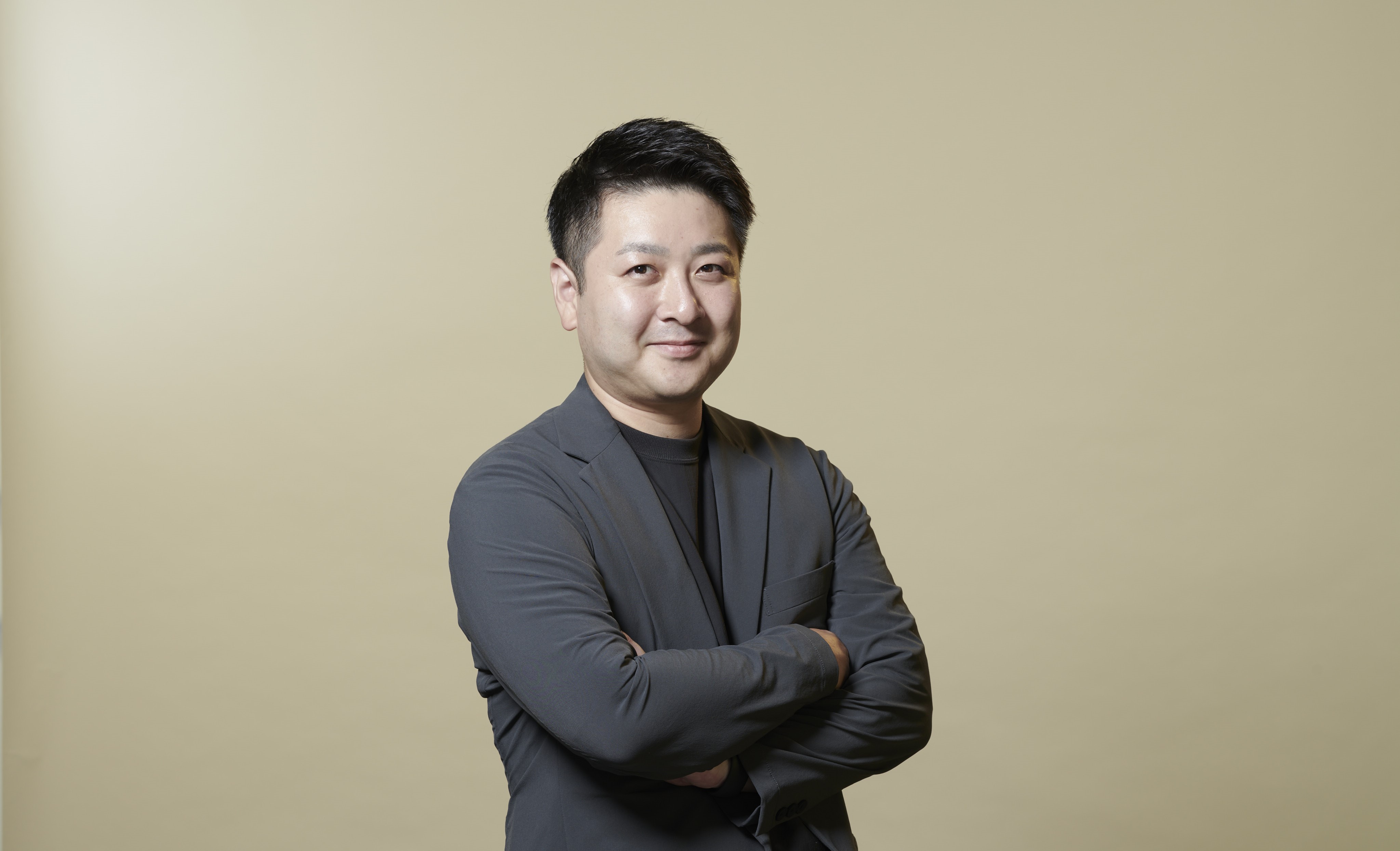 岸 聖