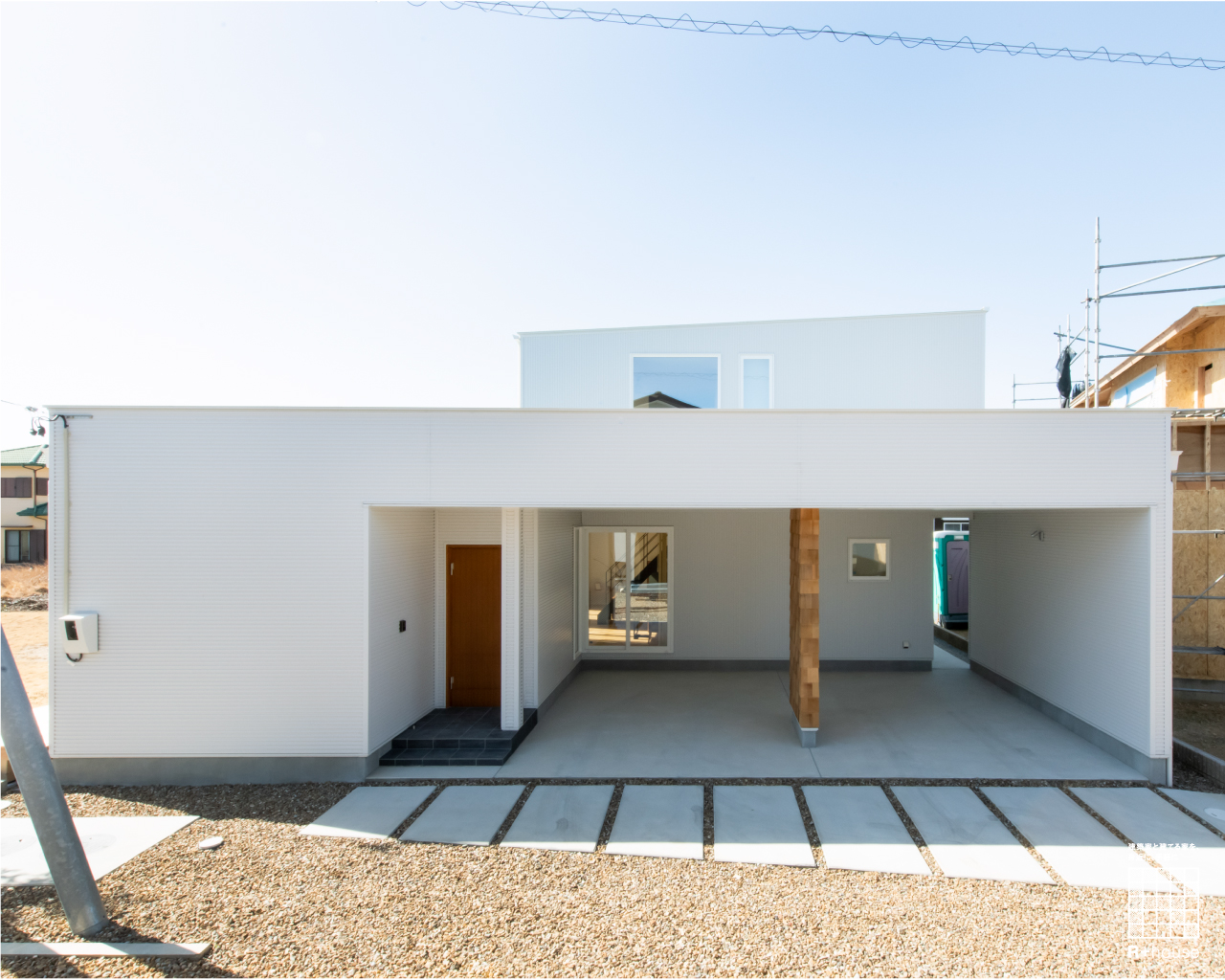 【ガレージハウス】2台分のガレージがある、白い家～岐阜県各務原市で新築を建てるなら～