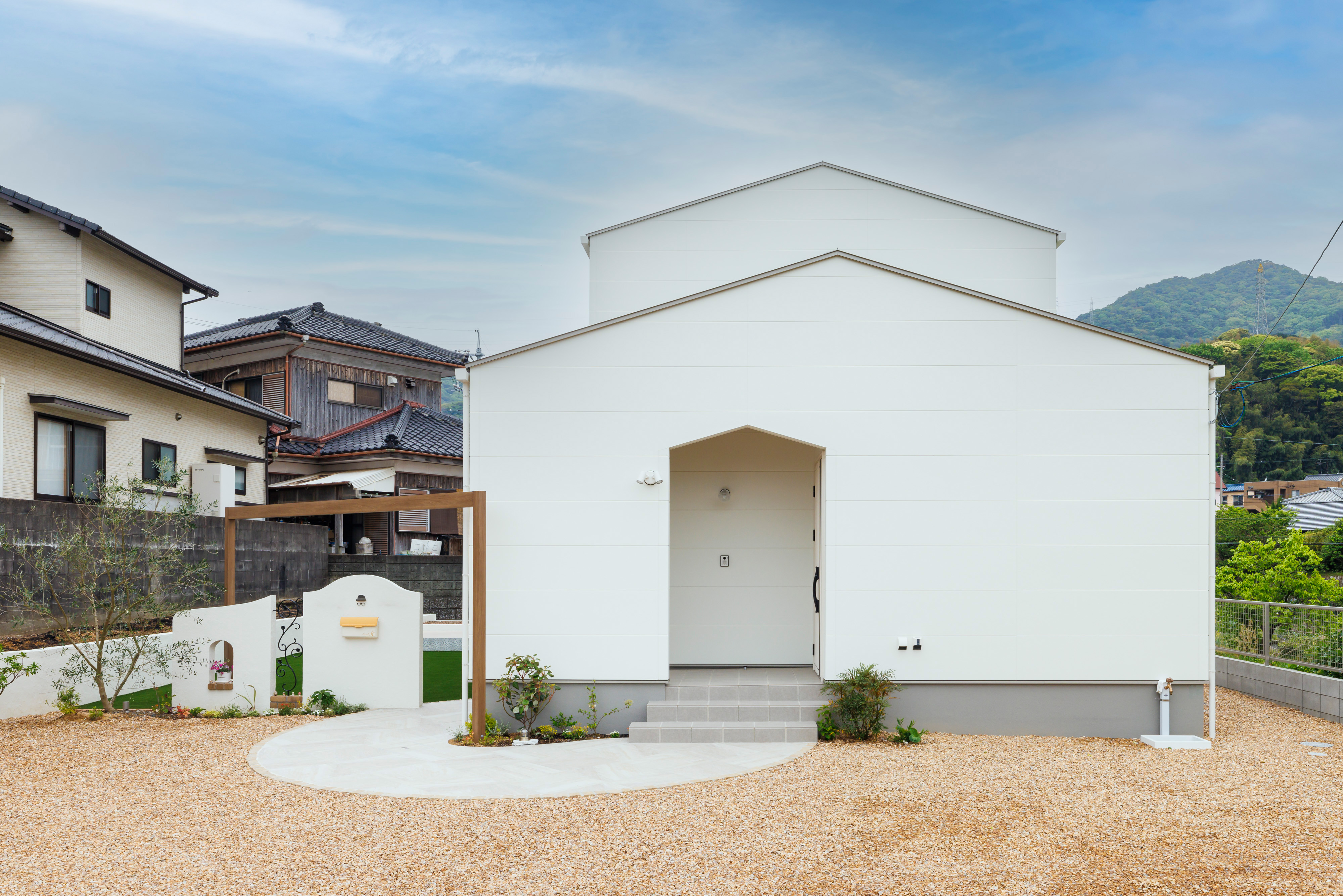 【南欧風の屋】一度は憧れる南欧風と、シンプルさをMIXした家　～愛知県名古屋市で建てる新築～