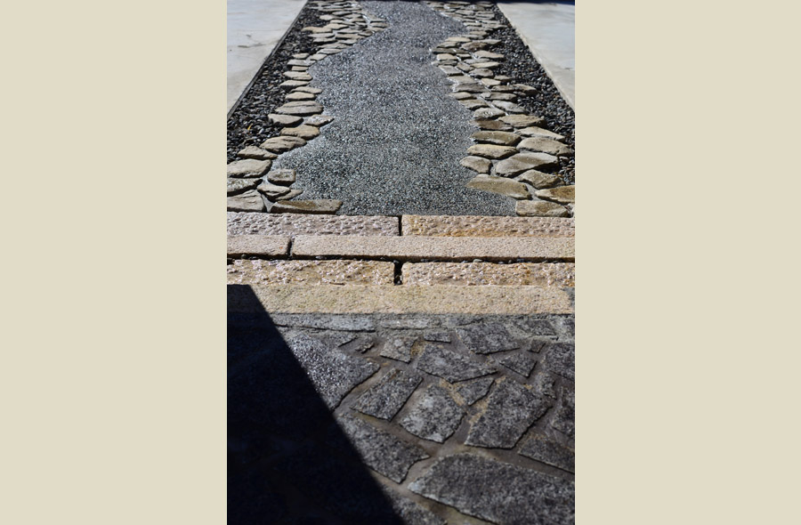 各務原・那加信長町の庭