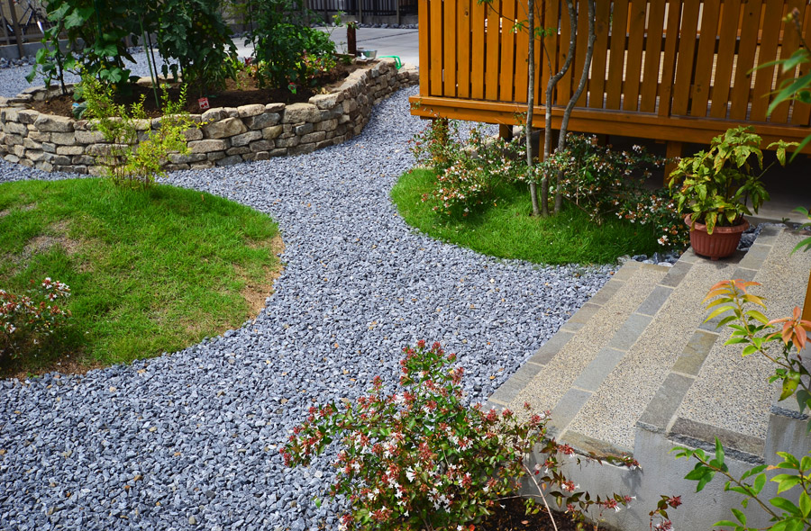 瑞穂・穂積の庭