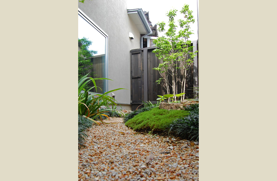 大垣・菅野の庭