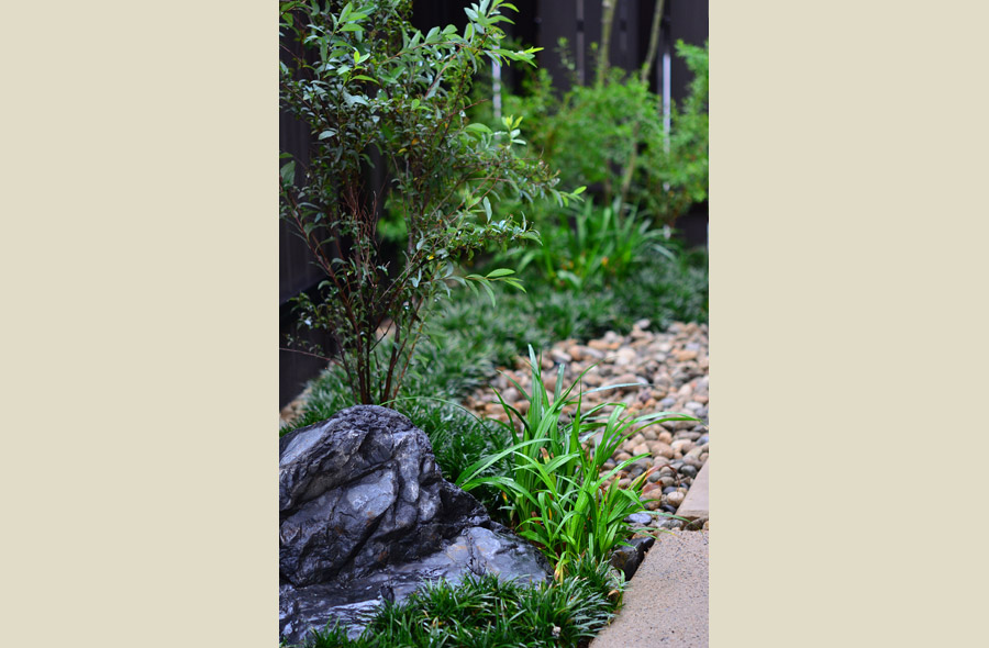 大垣・三津屋の庭