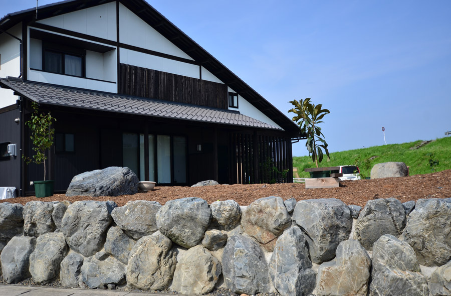 本巣・海老の庭