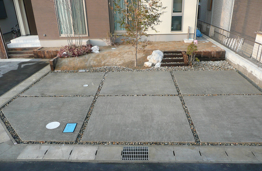 大垣・南一色の庭