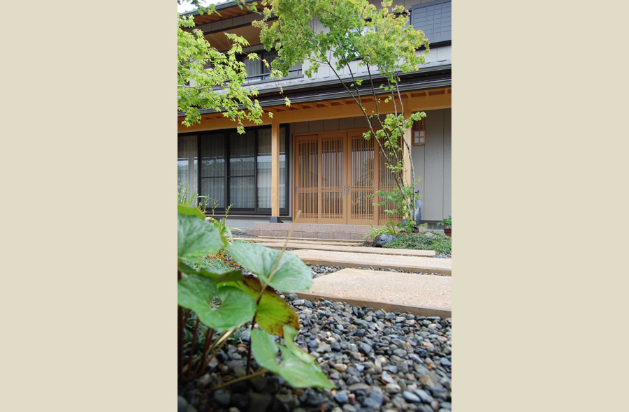 垂井・東神田の庭