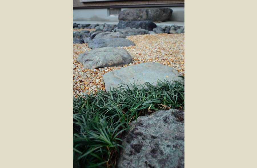 揖斐・前島の庭