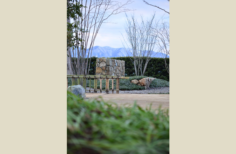 輪之内・四郷の庭