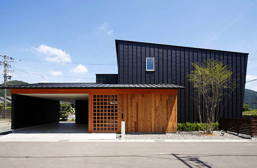 岐阜・岩田東の庭