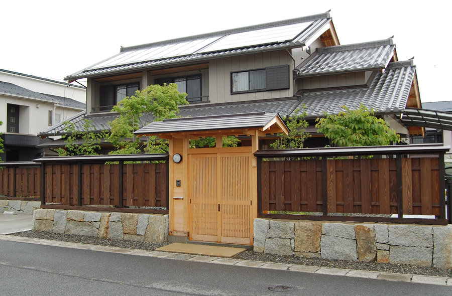 垂井・東神田の庭