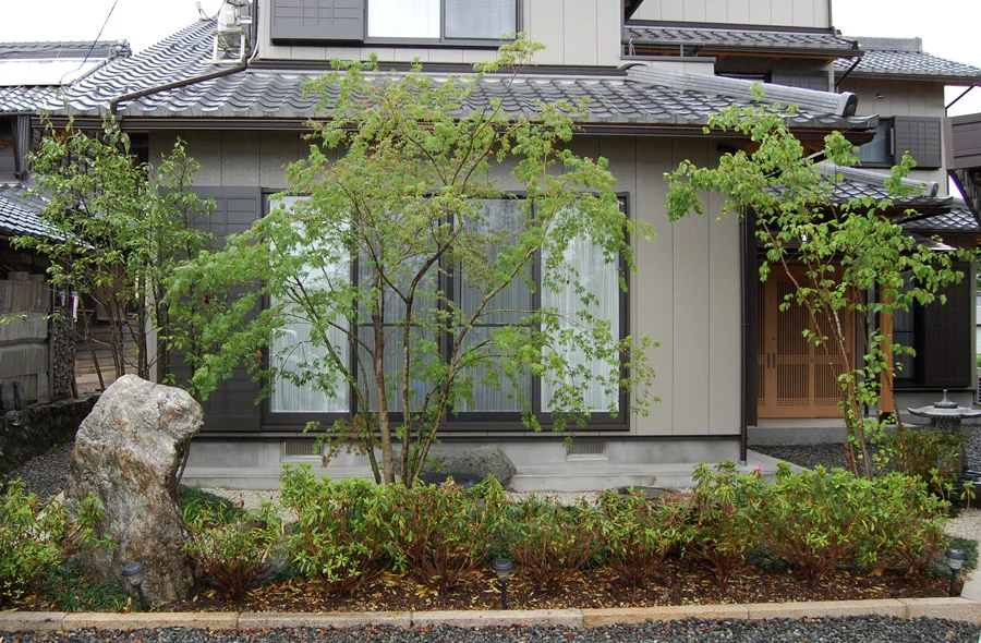 揖斐川庭石センター