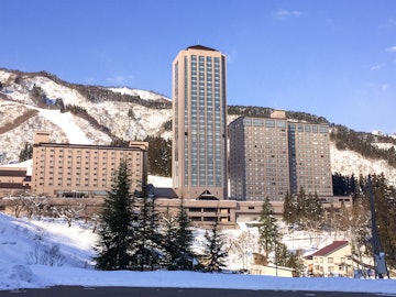 Echigo Yuzawa Onsen Garden Tower Hotel Yrax Resort