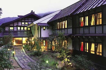 Okuhida Onsengo Yarimikan