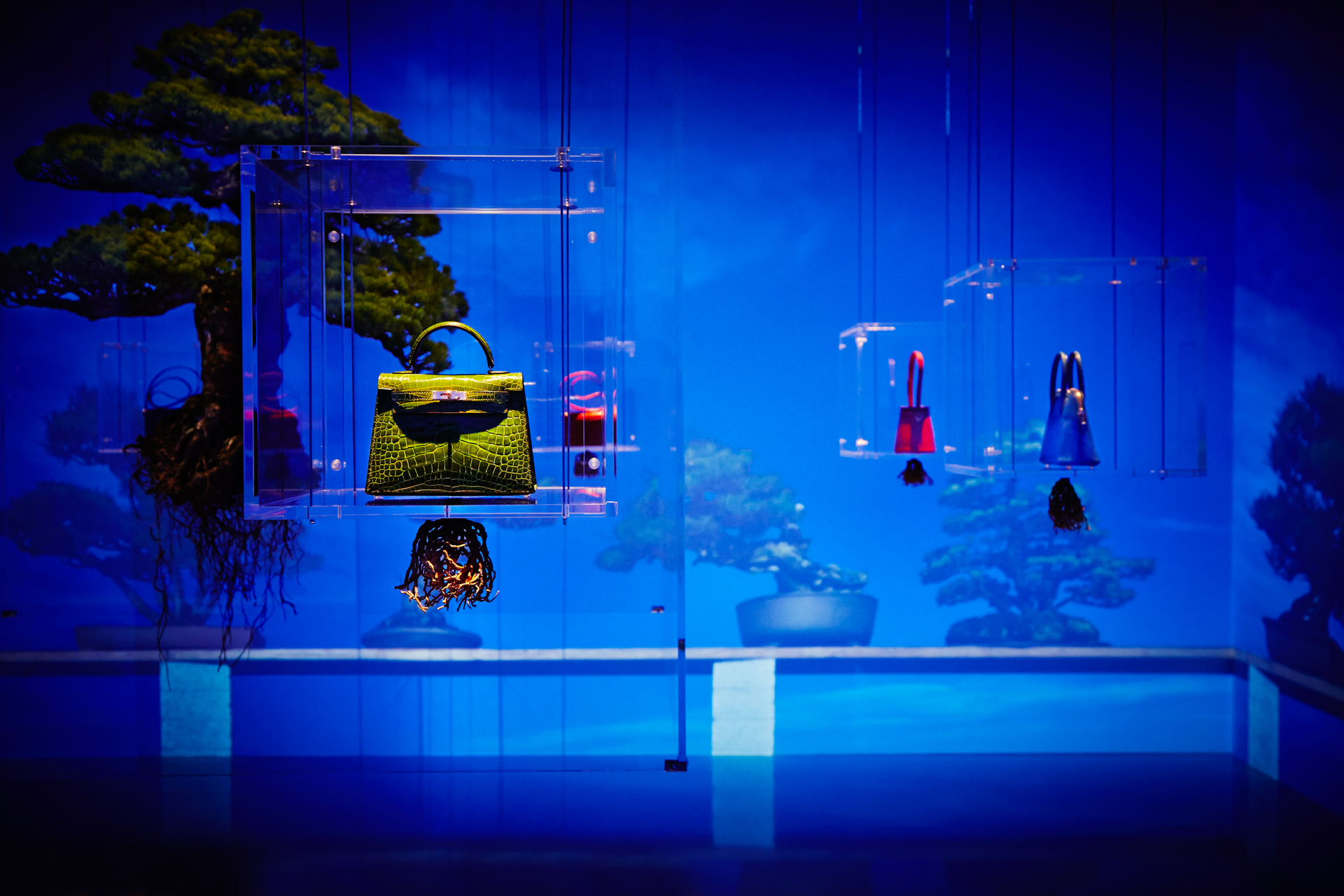 HERMÈS EXHIBITION “LEATHER FOREVER” | AMKK（東信, 花樹研究所）