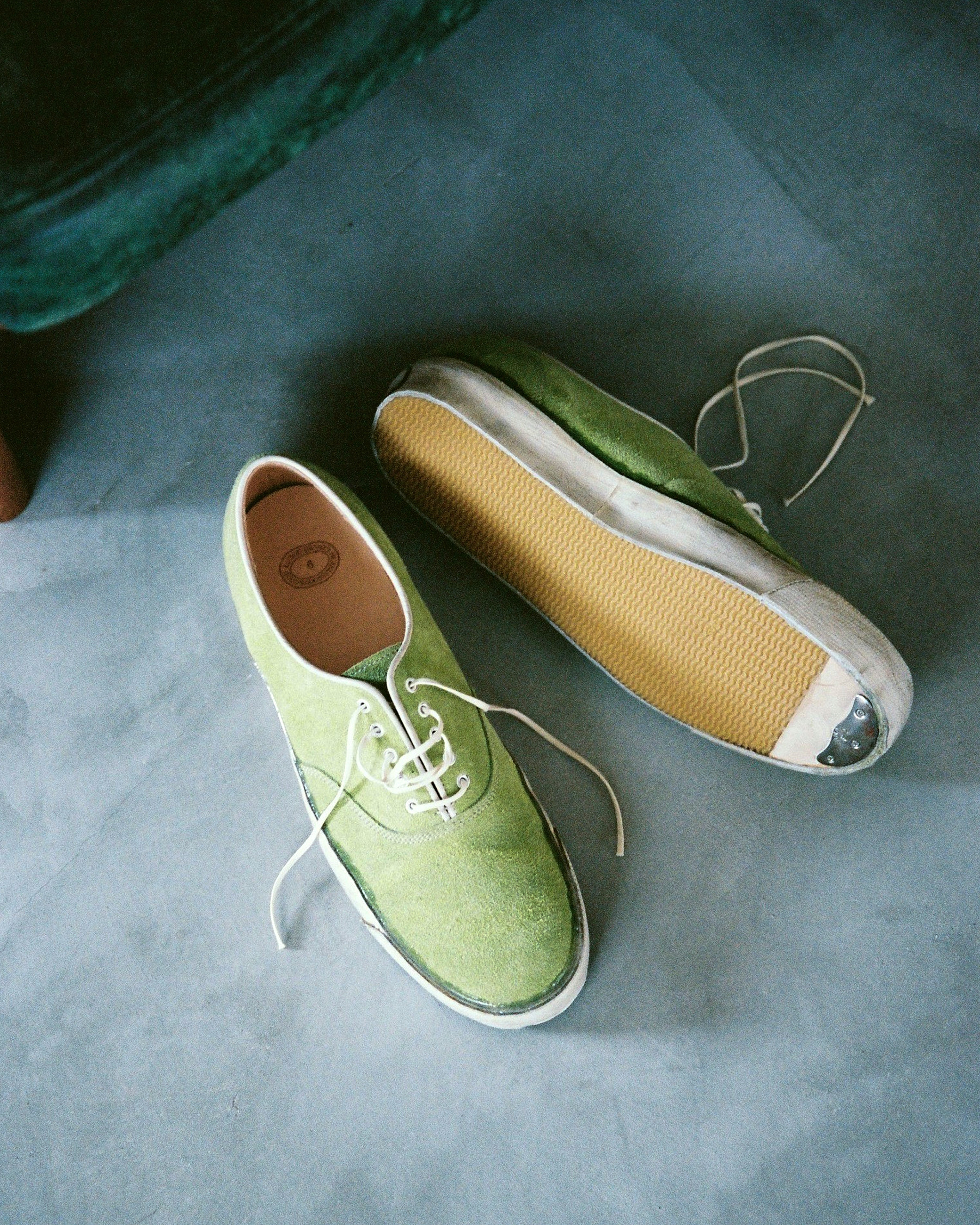 GEORGIA, Worn with Memory01