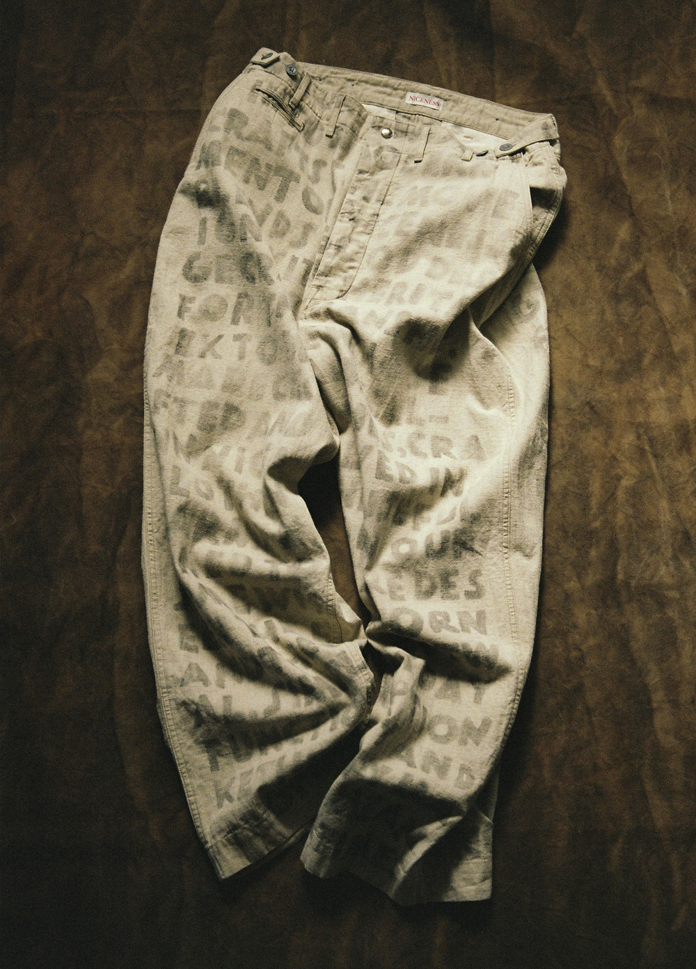 Message in Public 08