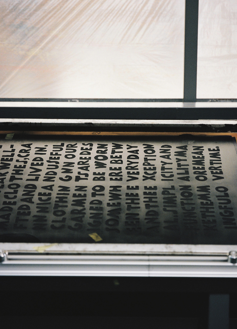 Message in Public 05