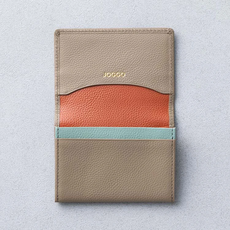 シンプル名刺入れ(エンボス)