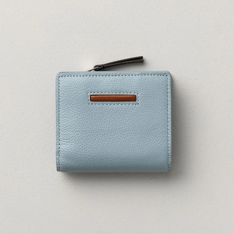 ２つ折りコンパクトウォレット